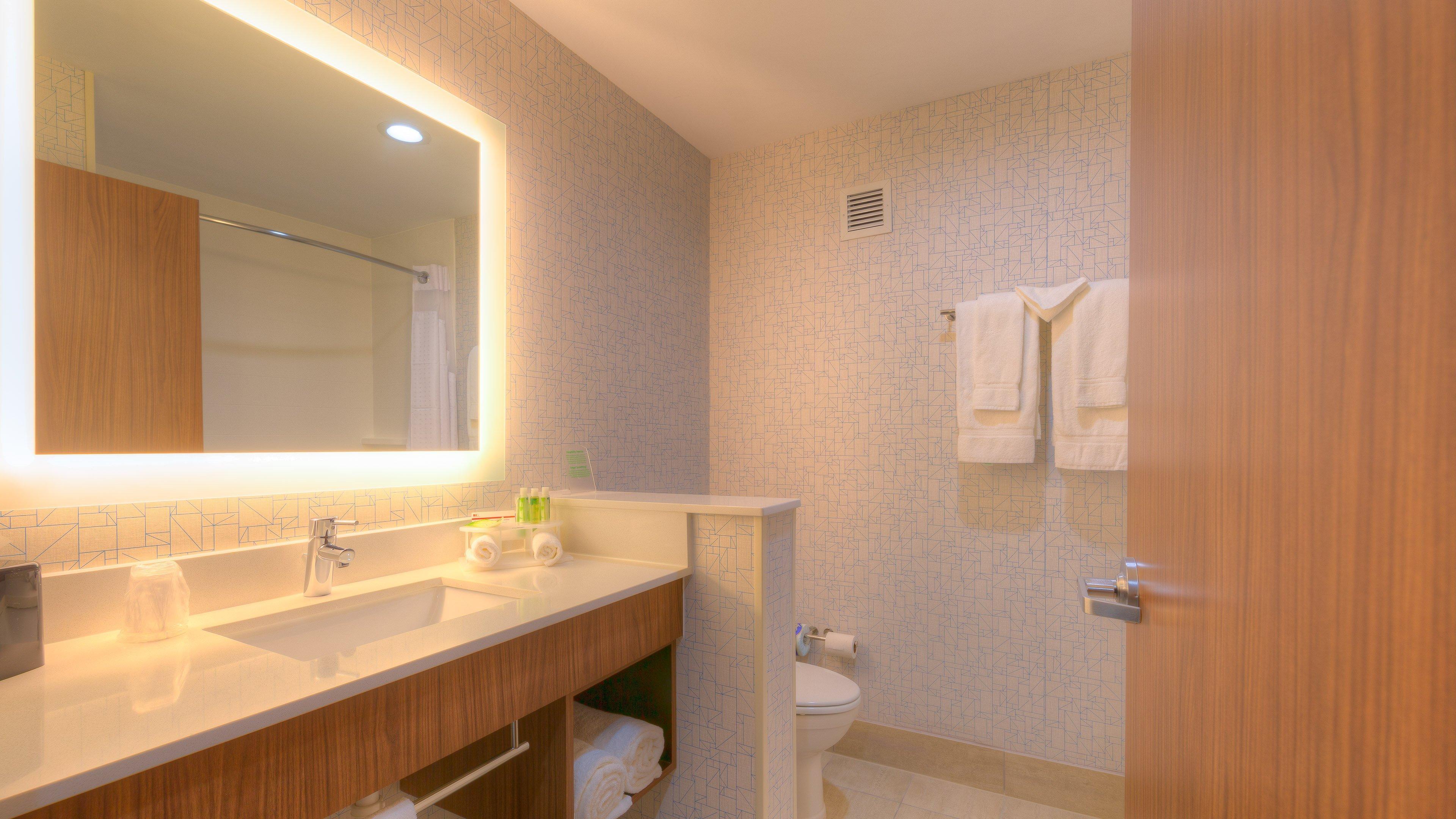 Holiday Inn Express & Suites Tulsa Midtown By Ihg Екстер'єр фото