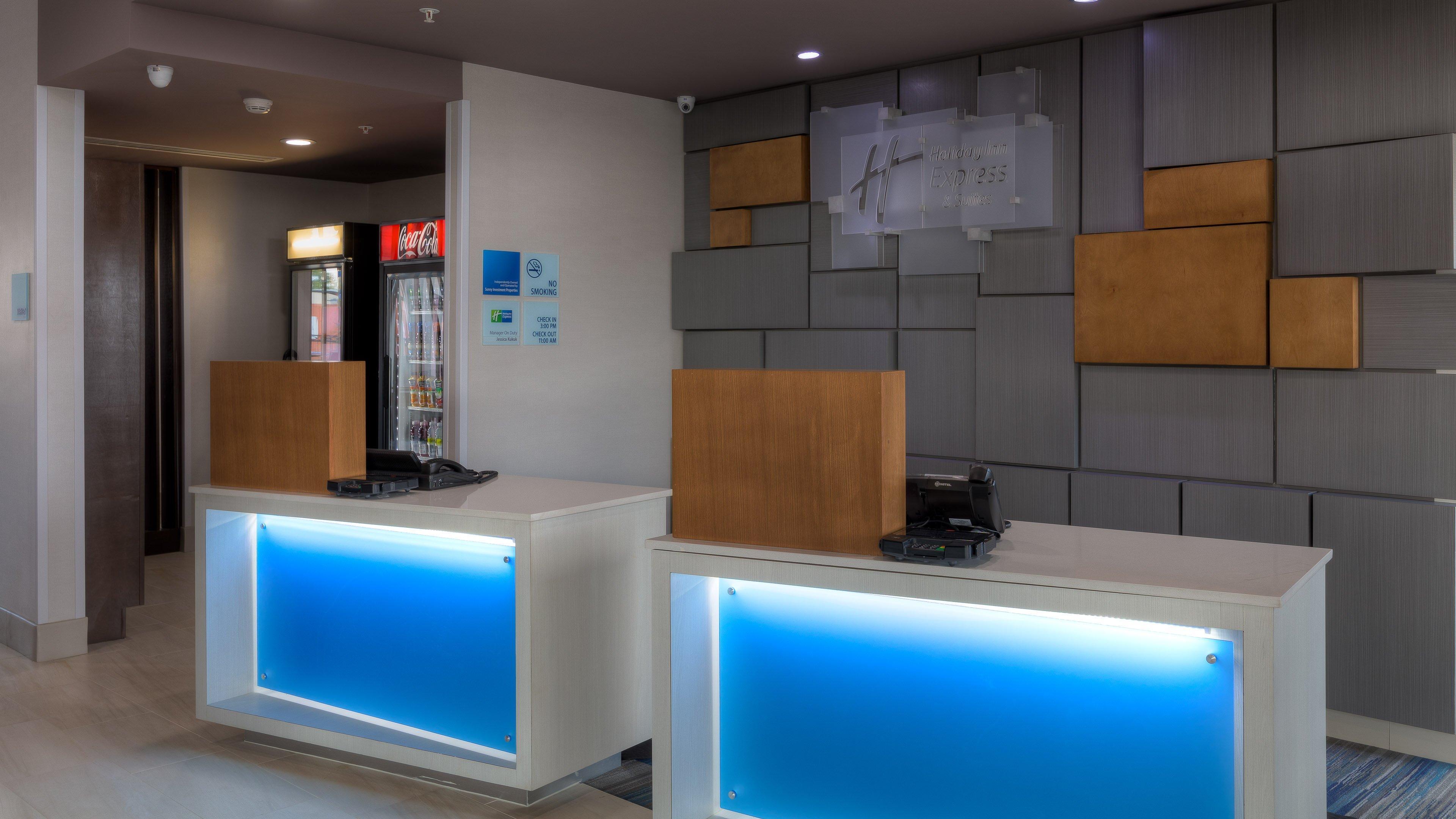 Holiday Inn Express & Suites Tulsa Midtown By Ihg Екстер'єр фото
